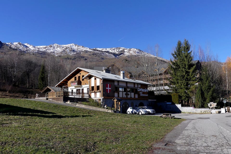 Les Bottières — vue de la station