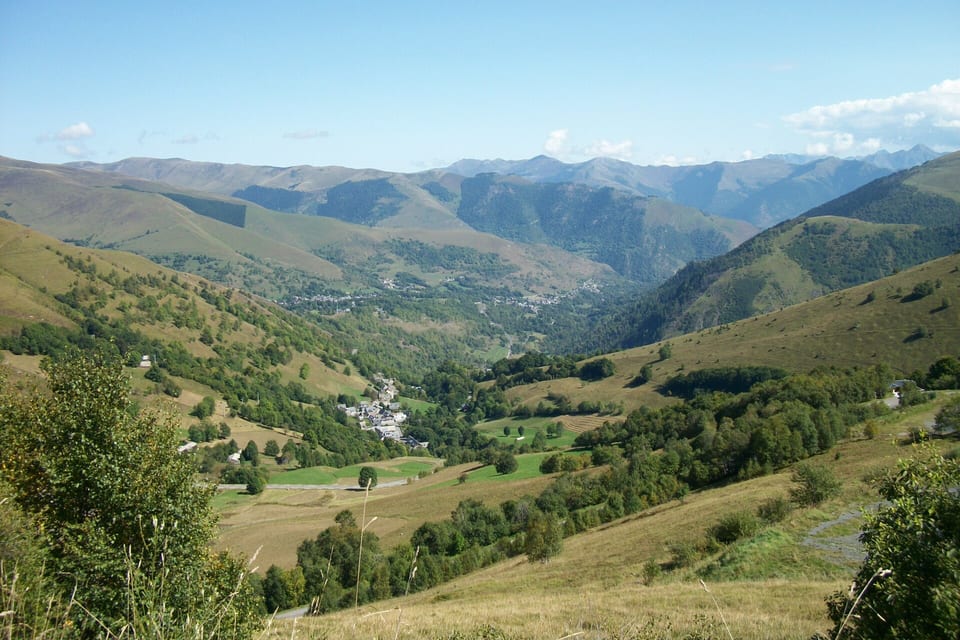 Peyragudes-Les Agudes — view of the resort